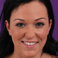 Natali Blue Çıplak