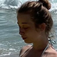 Nicolette Deuel Çıplak