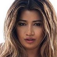 Nikki Trinidad Çıplak