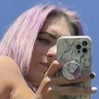 Nikkimaloney Çıplak