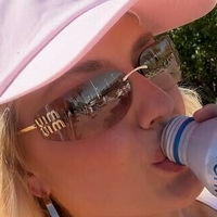 Nuki Van Lent Çıplak