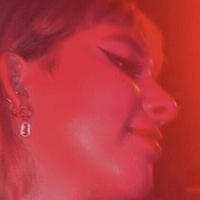Odette Orlena Çıplak