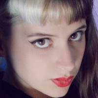 Ohemanuelle Çıplak