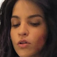 Paola Lazaro Çıplak