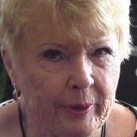 Pat Priest Çıplak