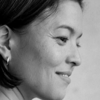 Piper Curda Çıplak