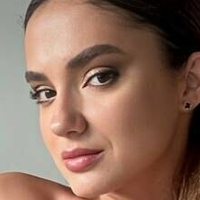 poutyrosee Çıplak