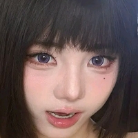 Rina Yanmei Çıplak