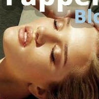 Rosie Huntington Çıplak
