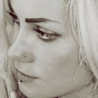 Sandra Gentvainyte Çıplak