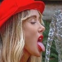 sara.underwood Çıplak