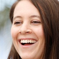 Sarah Burns Çıplak
