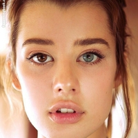 Sarah Mc Daniel Çıplak