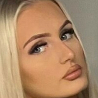 Savannah Gillman Çıplak