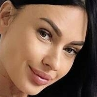 shymily Çıplak