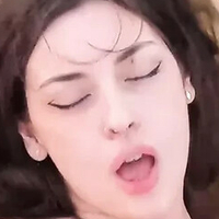 Sofia Indivar Çıplak