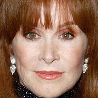 Stefanie Powers Çıplak