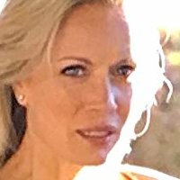Stephanie Vogt Çıplak