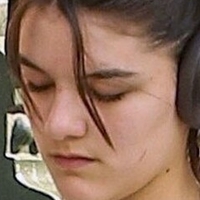 Suri Cruise Çıplak