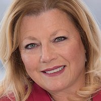 Suzanne Pringle Çıplak