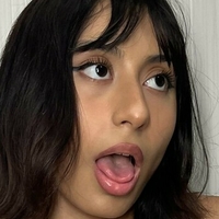 taliataylor Çıplak