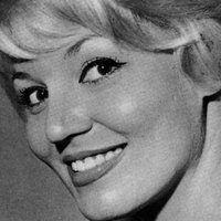 Tania Velia Çıplak