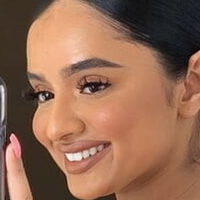 Tanya Ali Çıplak