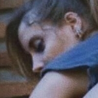 Tere Kuster Çıplak