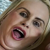 Tiffany Montavani Çıplak