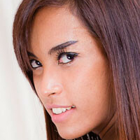 Trans Leila Çıplak