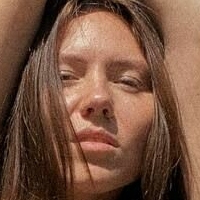 UlyanaSweeney Çıplak