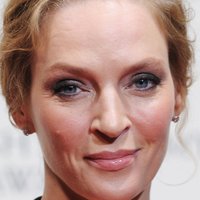 Uma Thurman Çıplak