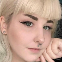 Urdreamghoul Çıplak