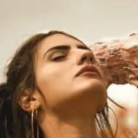 valeriaflagella Çıplak