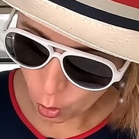 Victoria Chalaya Çıplak