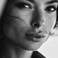 Vladislava Klodchik Çıplak