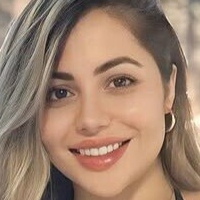 Yamila Victoria Çıplak