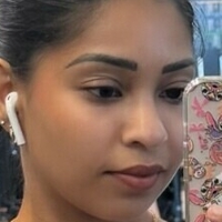 Yashna Sewsunker Çıplak