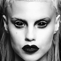 Yolandi Visser Çıplak
