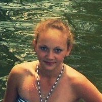 Yuliya Denisova Çıplak