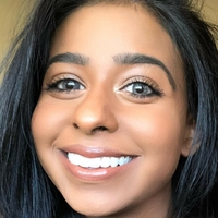 Zahra Rai Çıplak