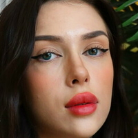 ziraella Çıplak